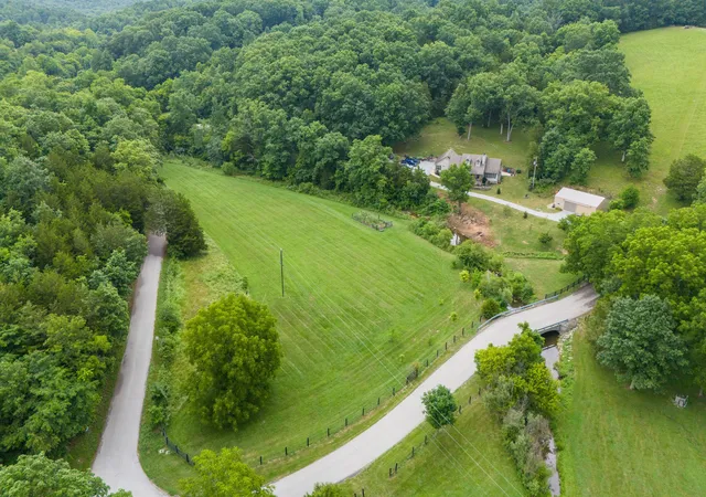 Homes for sale in Stamping Ground, KY | 352 Suterville Rd, Stamping Ground, KY 40379 | MLS# 26009445