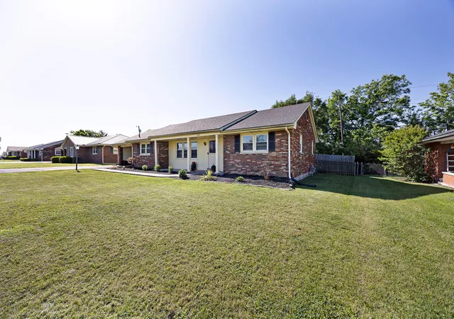 Homes for sale in Danville, KY | 224 Lisa Ave, Danville, KY 40422 | MLS# 26009603