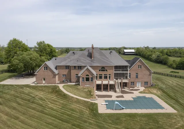4th image of 4664 Lexington Rd, Winchester, KY 40391 | MLS# 26009631