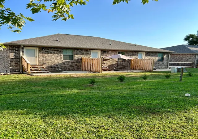 4th image of 194 Fairway Ln #A, B, C, Somerset, KY 42503 | MLS# 26010383