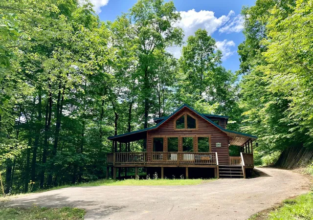 Homes for sale in Stanton, KY | 107 Getaways Rd, Stanton, KY 40380 | MLS# 26009578