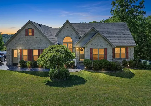 1st image of 3823 Hickory Hill Dr, Somerset, KY 42503 | MLS# 26010272
