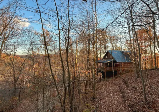 Homes for sale in Stanton, KY | 202 Getaways Rd, Stanton, KY 40380 | MLS# 26009588