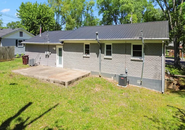 Homes for sale in Somerset, KY | 610 Haley St, Somerset, KY 42501 | MLS# 26009658