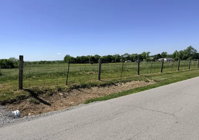 Homes for sale in Lancaster, KY | 555 Fisher Ford Rd, Lancaster, KY 40444 | MLS# 26009793