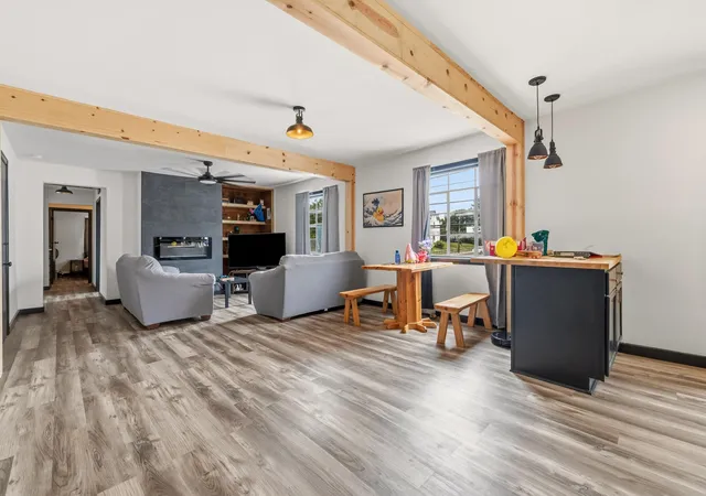 Photo 3 of House for sale at 502 W Lexington Ave, Winchester, KY 40391 | MLS# 26010324 | Listing updated on 2026-09-02