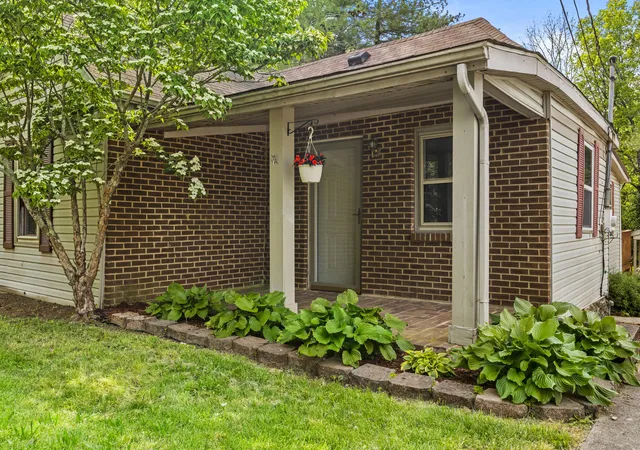 Homes for sale in Midway, KY | 327 Smith St, Midway, KY 40347 | MLS# 26010193