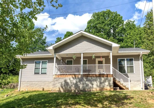 Homes for sale in Monticello, KY | 980 State Hwy 1009, Monticello, KY 42633 | MLS# 26010003