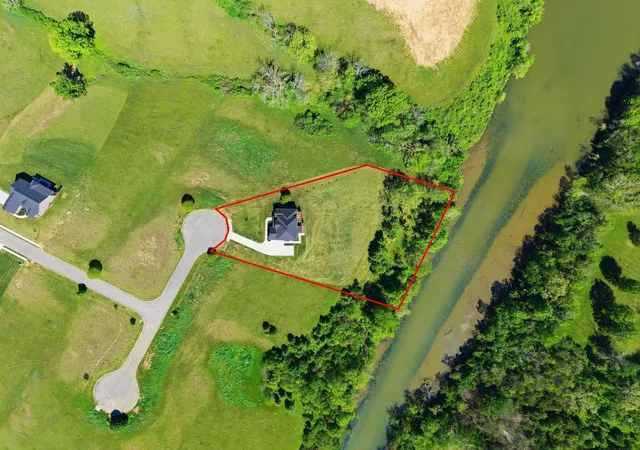 2nd image of 7095 Winners Cir Dr, Richmond, KY 40475 | MLS# 26010121