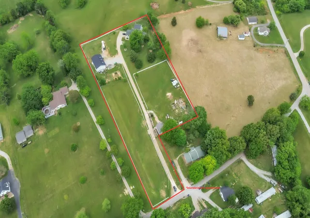 3rd image of 619 Mckee Cir, Somerset, KY 42503 | MLS# 26010163