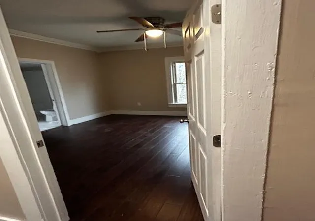 Photo 4 of Single family home for sale at 209 Huffaker Ave, Somerset, KY 42503 | MLS# 26010411 | Listing updated on 2026-05-26