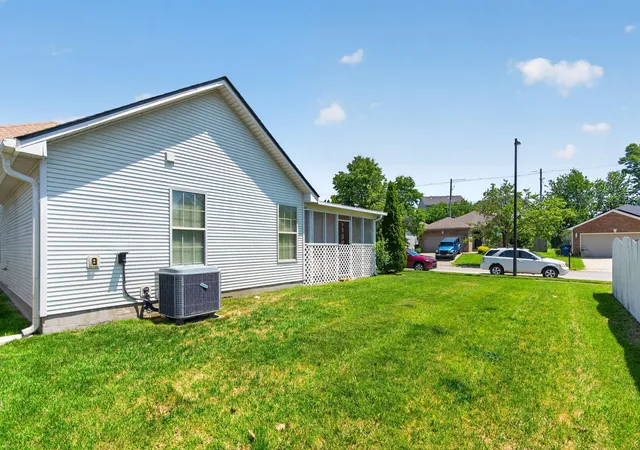 Homes for sale in Lexington, KY | 2700 Green Valley Ct, Lexington, KY 40511 | MLS# 26010664