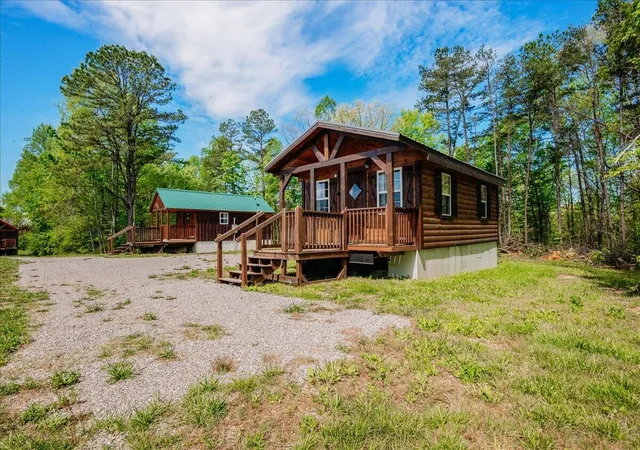 Homes for sale in East Bernstadt, KY | 660 Watt Nantz Rd, East Bernstadt, KY 40729 | MLS# 26010273