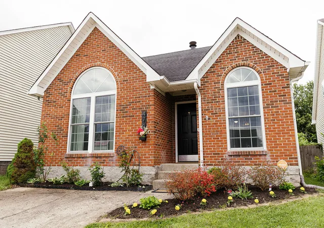Homes for sale in Lexington, KY | 4788 Moss Creek Dr, Lexington, KY 40515 | MLS# 26010249