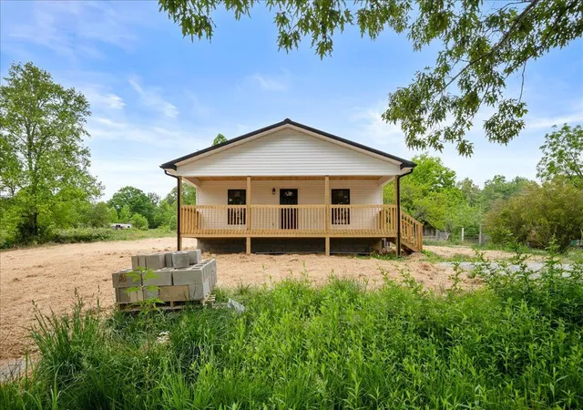 Homes for sale in Williamsburg, KY | 282 Letha Petrey Rd, Williamsburg, KY 40769 | MLS# 26010233