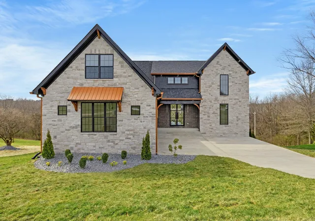 1st image of 805 Brighton Ct, Richmond, KY 40475 | MLS# 26010226