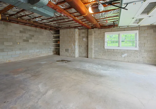 59th image of 16 Manor Dr, Winchester, KY 40391 | MLS# 26010312