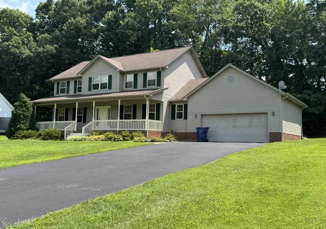 Photo 2 of Single family home for sale at 59 Terran Ln, London, KY 40744 | MLS# 26011854 | Listing updated on 2026-09-14