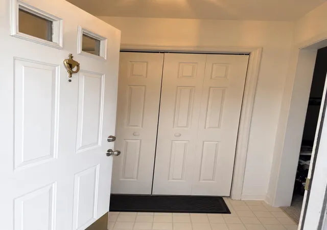 2nd image of 1025 Keeneland Ct, Frankfort, KY 40601 | MLS# 26010454