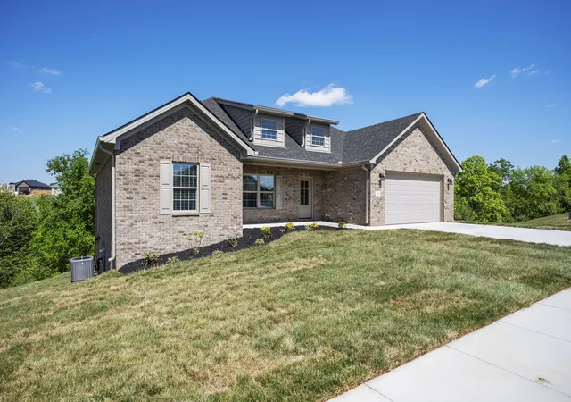 2nd image of 128 Cabela Dr, Richmond, KY 40475 | MLS# 26010482