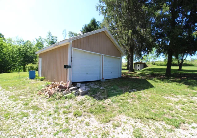 4th image of 125 Boots Marie Blvd, Eubank, KY 42567 | MLS# 26010576