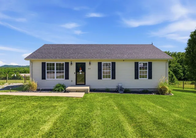 Homes for sale in Stanford, KY | 269 Sun Valley Dr, Stanford, KY 40484 | MLS# 26010768