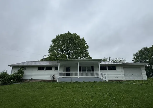 Homes for sale in Mays Lick, KY | 1050 Shanklin Rd, Mays Lick, KY 41055 | MLS# 26013950