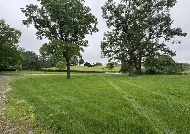 Homes for sale in Mays Lick, KY | 1050 Shanklin Rd, Mays Lick, KY 41055 | MLS# 26013950