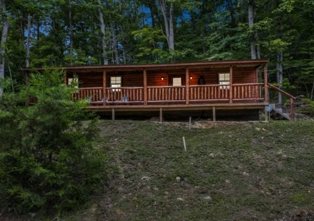 Photo 1 of Single family home for sale at 3485 Pilot Rd, Stanton, KY 40380 | MLS# 26010789 | Listing updated on 2026-09-07