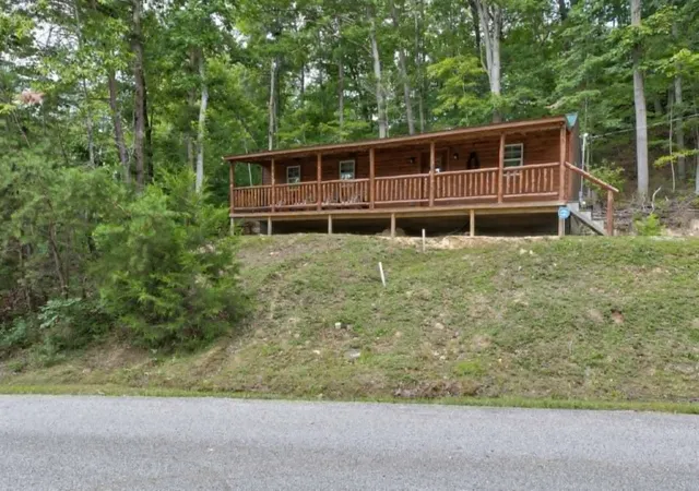 Photo 3 of Single family home for sale at 3485 Pilot Rd, Stanton, KY 40380 | MLS# 26010789 | Listing updated on 2026-09-18
