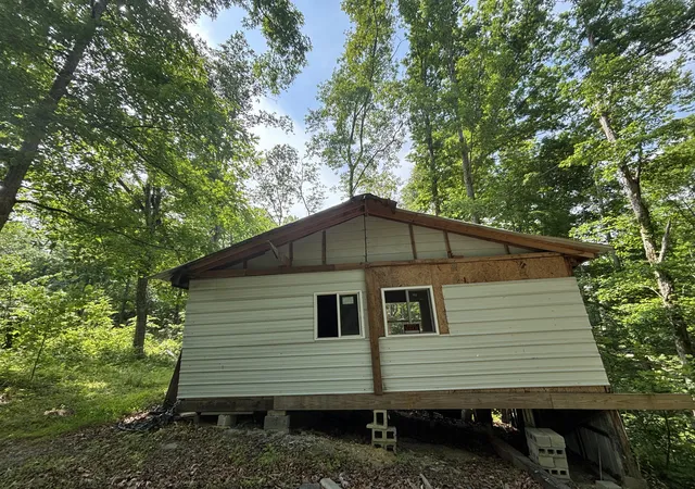 Homes for sale in Nancy, KY | 672 Sugar 2 Rd, Nancy, KY 42544 | MLS# 26010837