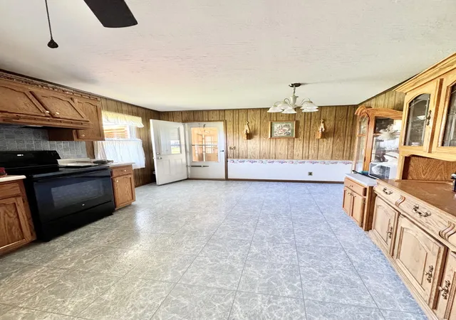 Homes for sale in Stanford, KY | 45 Orchard Dr, Stanford, KY 40484 | MLS# 26010803