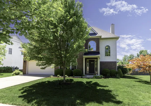 Photo 2 of Single family home for sale at 393 Gleneagles Way, Versailles, KY 40383 | MLS# 26010956 | Listing updated on 2026-09-22