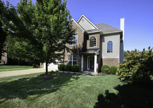Photo 3 of Single family home for sale at 393 Gleneagles Way, Versailles, KY 40383 | MLS# 26010956 | Listing updated on 2026-09-22