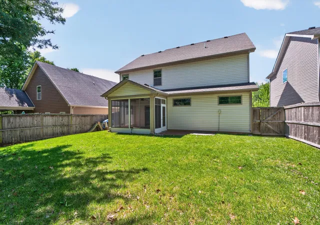 37th image of 1072 Kavenaugh Ln, Lexington, KY 40509 | MLS# 26010844