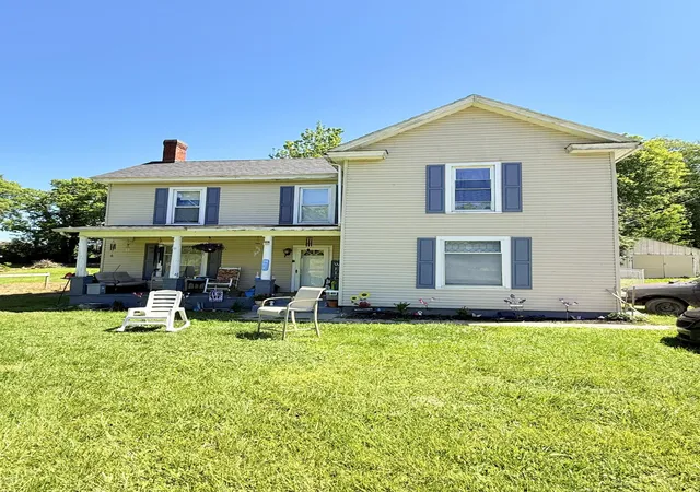 Homes for sale in Paris, KY | 3047 Cane Ridge Rd, Paris, KY 40361 | MLS# 26011255