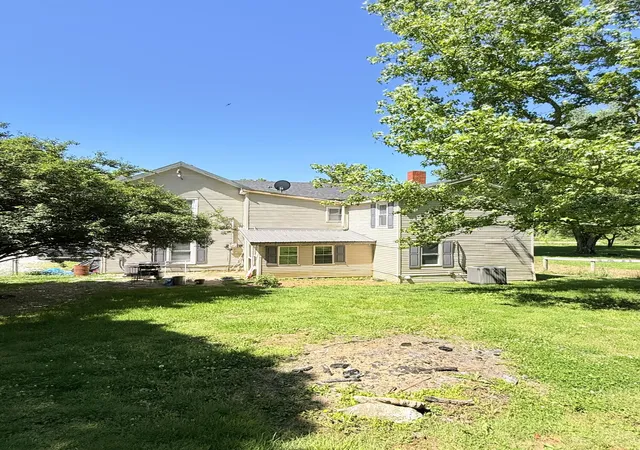 Homes for sale in Paris, KY | 3047 Cane Ridge Rd, Paris, KY 40361 | MLS# 26011255