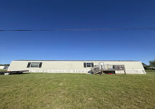 Homes for sale in London, KY | 308 Taylor Bridge Rd, London, KY 40744 | MLS# 26010890