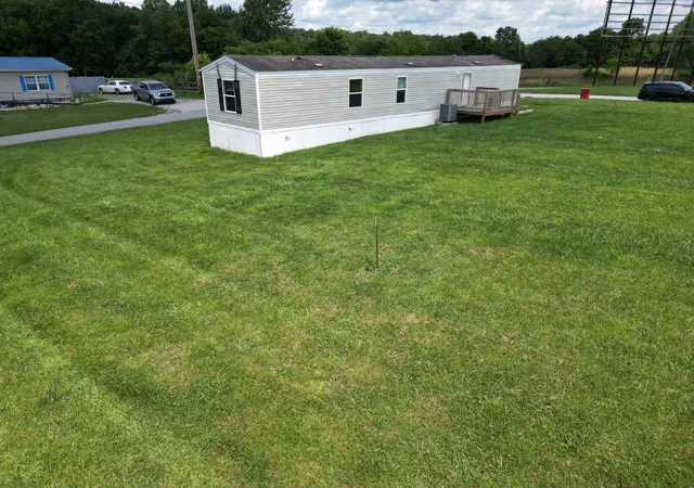Photo 3 of Single family home for sale at 308 Taylor Brg Rd, London, KY 40744 | MLS# 26010890 | Listing updated on 2026-07-19