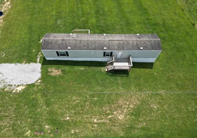 Photo 4 of Single family home for sale at 308 Taylor Brg Rd, London, KY 40744 | MLS# 26010890 | Listing updated on 2026-07-19