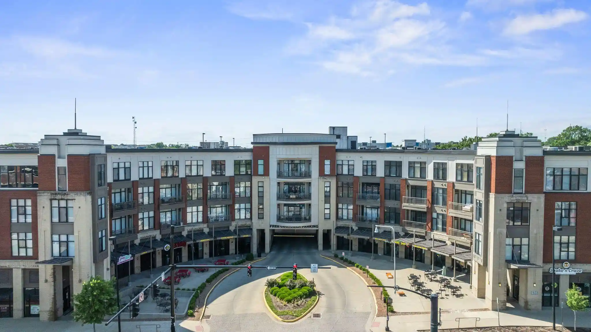 Listing Photo 1 - Condo for sale in 535 S Upper St located at 535 S Upper St, Lexington, KY 40508 - Unit #400