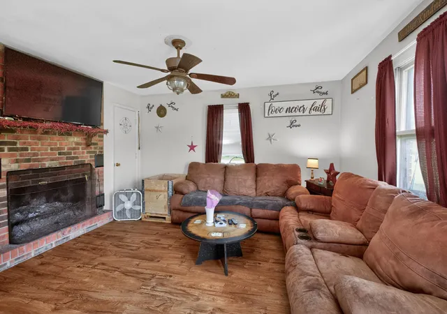 Homes for sale in Perryville, KY | 204-208 Liddell St, Perryville, KY 40468 | MLS# 26012666