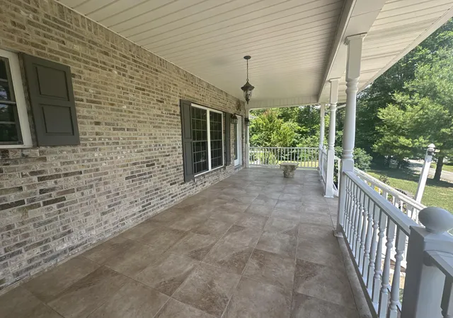 Homes for sale in Whitley City, KY | 34 Ross Jones Rd, Whitley City, KY 42653 | MLS# 26013733