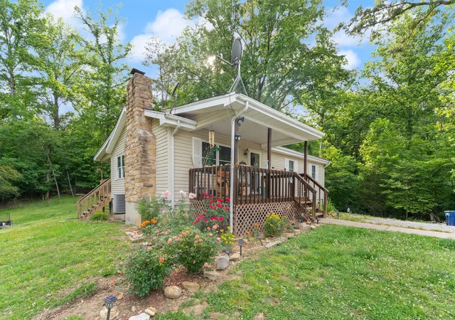Homes for sale in Nancy, KY | 109 Everett Ln, Nancy, KY 42544 | MLS# 26010988