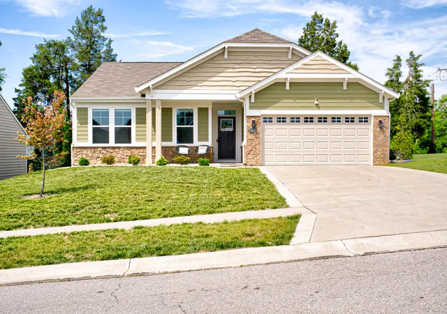 3rd image of 10541 Vista View Dr, Louisville, KY 40291 | MLS# 26011081