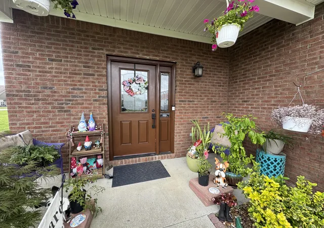 Photo 3 of Single family home for sale at 617 Fairfax Ln, Richmond, KY 40475 | MLS# 26011067 | Listing updated on 2026-10-09
