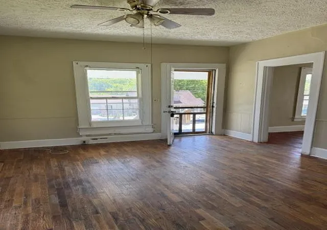 Homes for sale in Frankfort, KY | 814 Holmes St, Frankfort, KY 40601 | MLS# 26011221