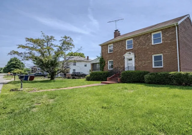 Homes for sale in Greenup, KY | 1212 Walnut St, Greenup, KY 41144 | MLS# 26014984