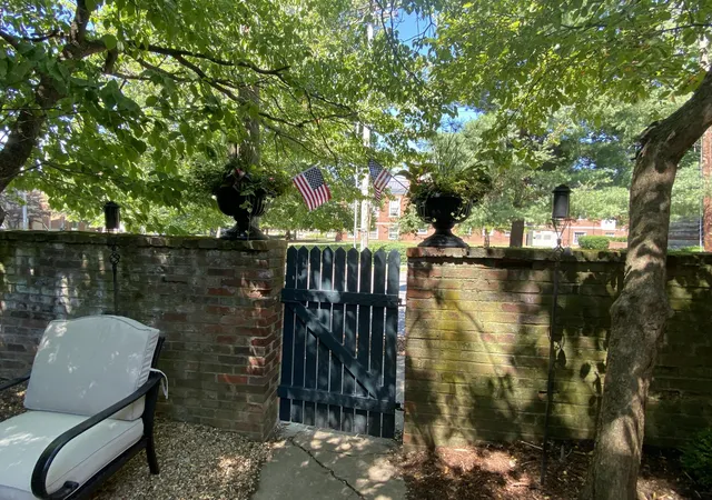 Photo 1 of Single family home for sale at 322 W 3rd Street, Lexington, KY 40508 | MLS# 26011135 | Listing updated on 2026-05-17