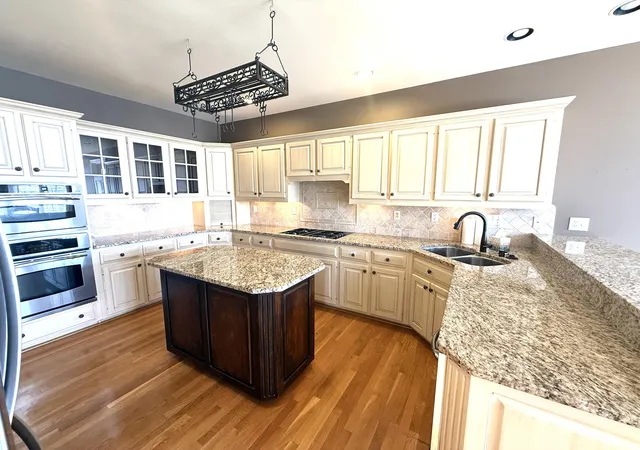 Photo 4 of Sale Pending at 50 Spendthrift St, Frankfort, KY 40601 | MLS# 26011414 | Listing updated on 2026-09-29